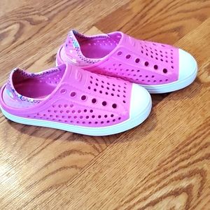 Girl's Skechers Water Shoes 13